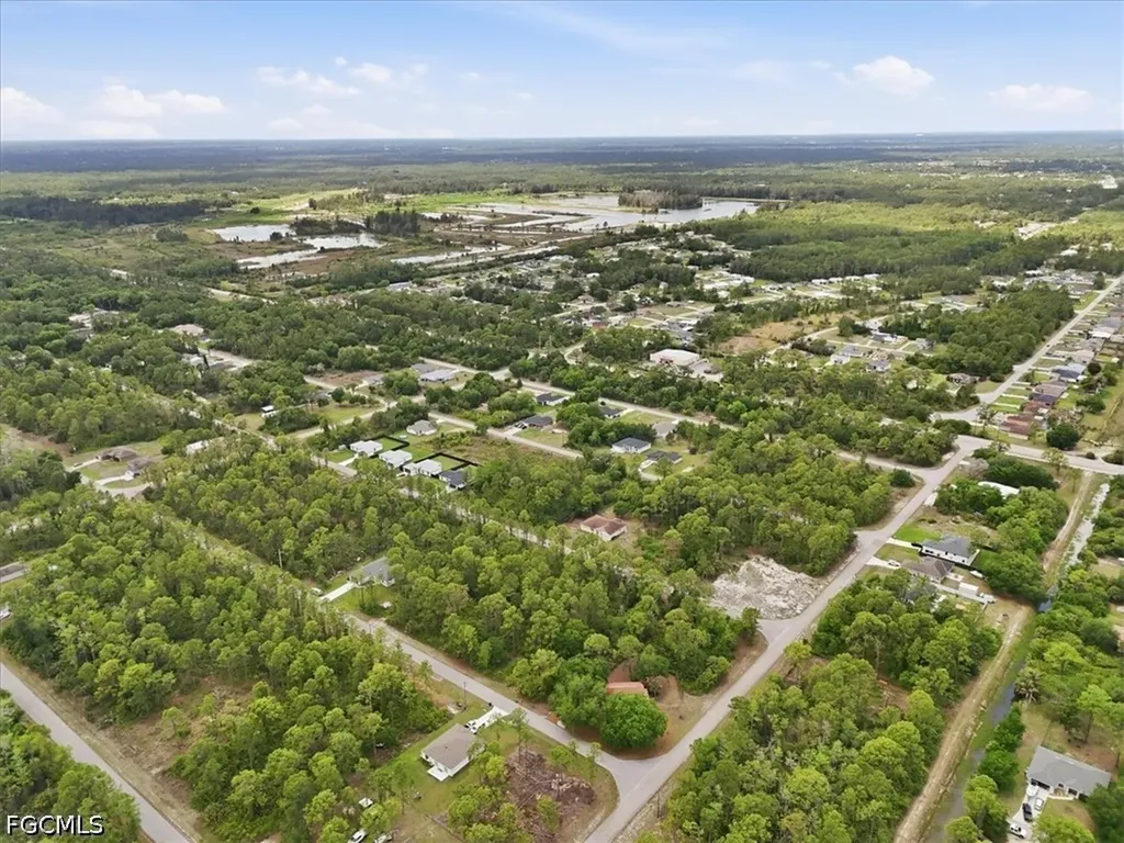 2117 Grayson Avenue Alva FL 33920
