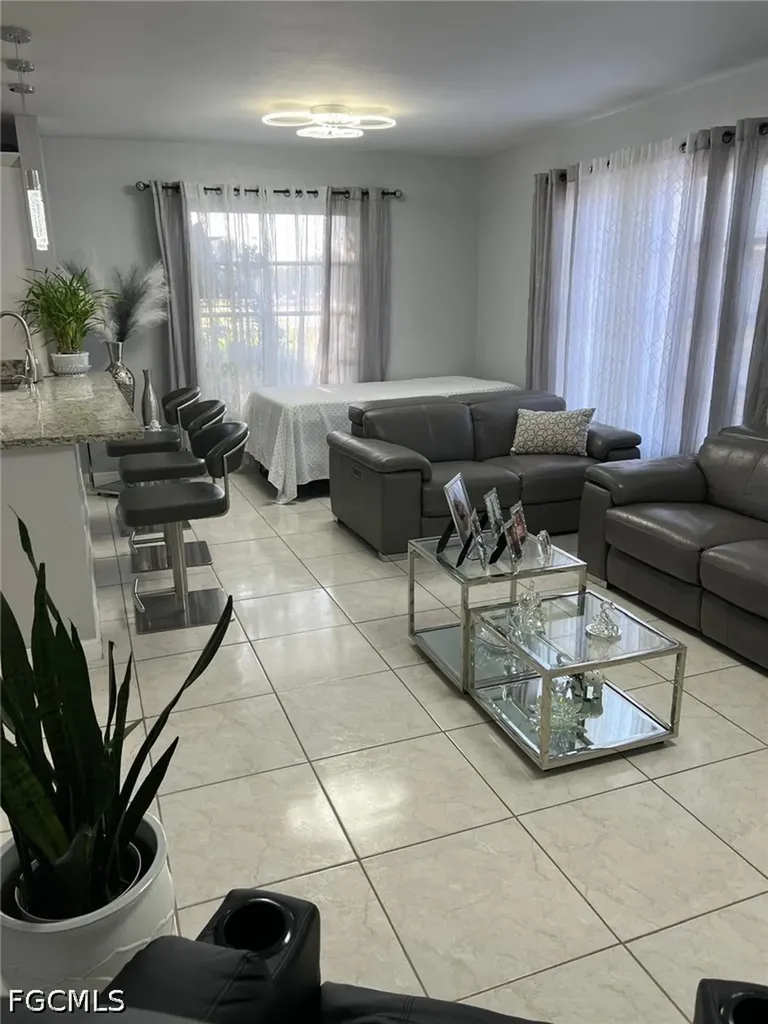 18 Hamlin Court Lehigh Acres FL 33936