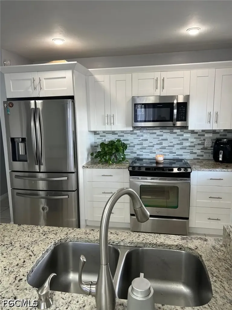 18 Hamlin Court Lehigh Acres FL 33936