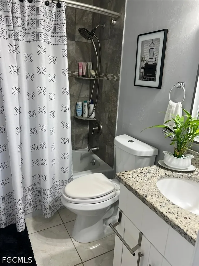 18 Hamlin Court Lehigh Acres FL 33936
