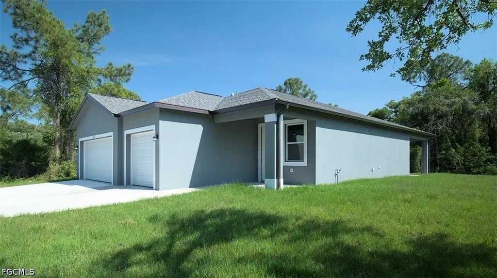 7008 Palpano Circle Labelle FL 33935