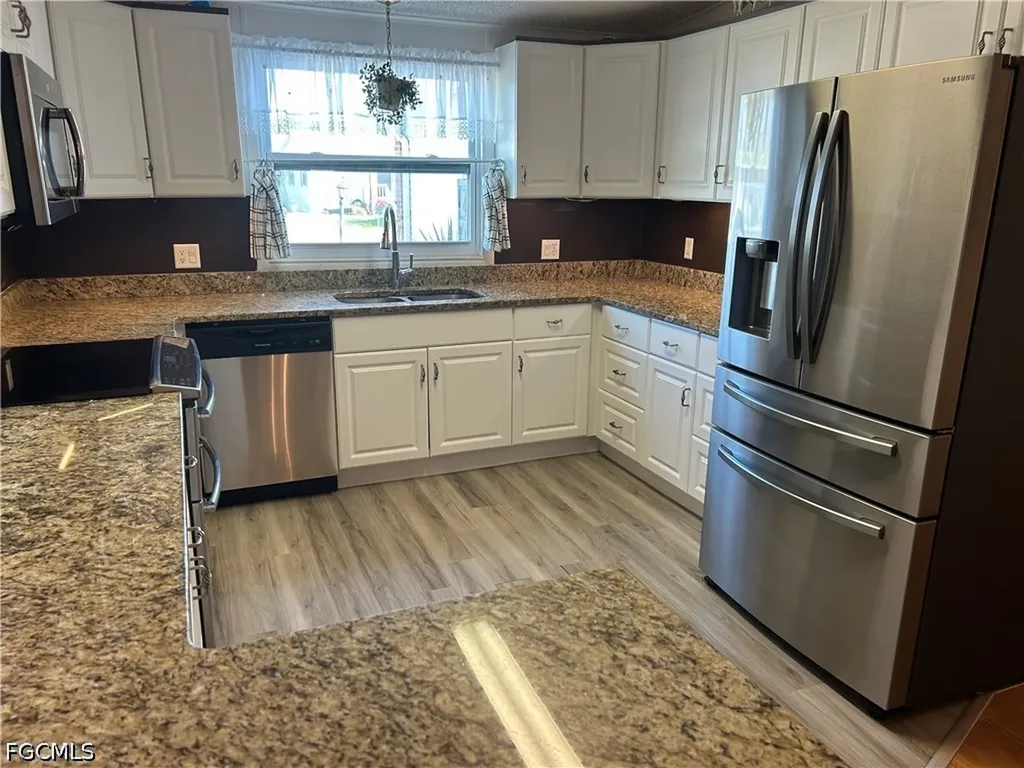 19795 Frenchmans Court North Fort Myers FL 33903