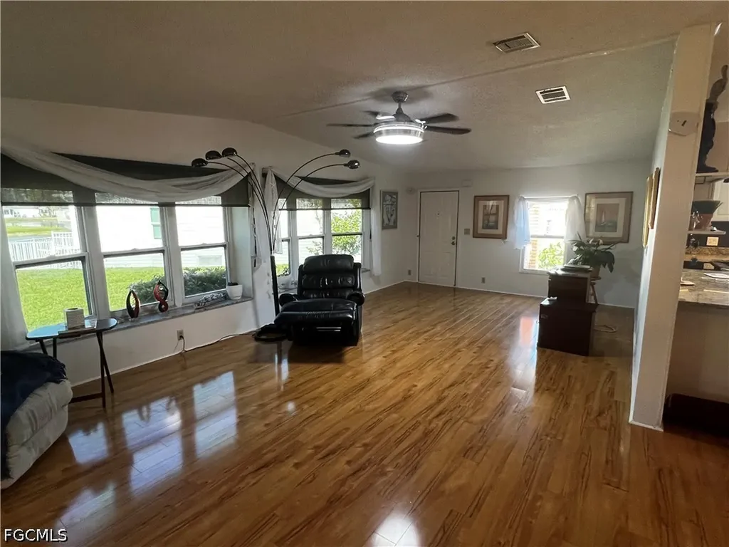 19795 Frenchmans Court North Fort Myers FL 33903