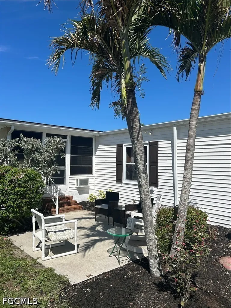 19795 Frenchmans Court North Fort Myers FL 33903