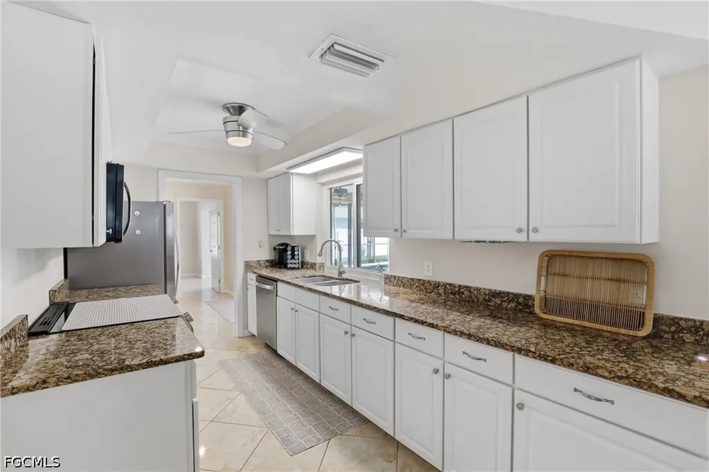 1579 Sautern Drive Fort Myers FL 33919