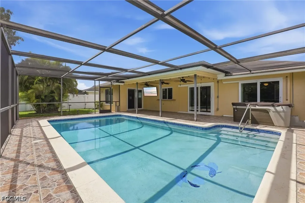 1579 Sautern Drive Fort Myers FL 33919