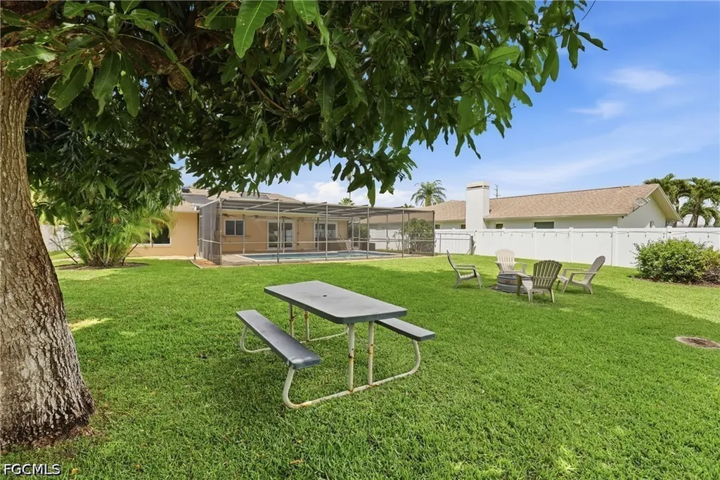 1579 Sautern Drive Fort Myers FL 33919
