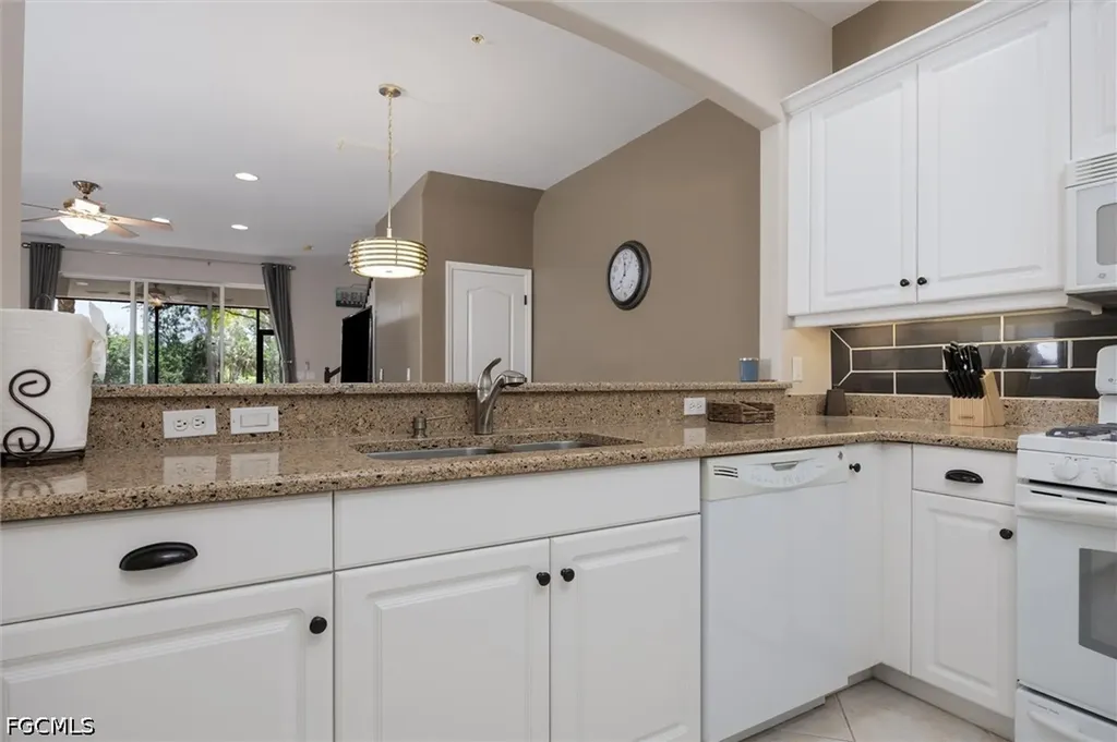 3240 Cottonwood Bend Fort Myers FL 33905