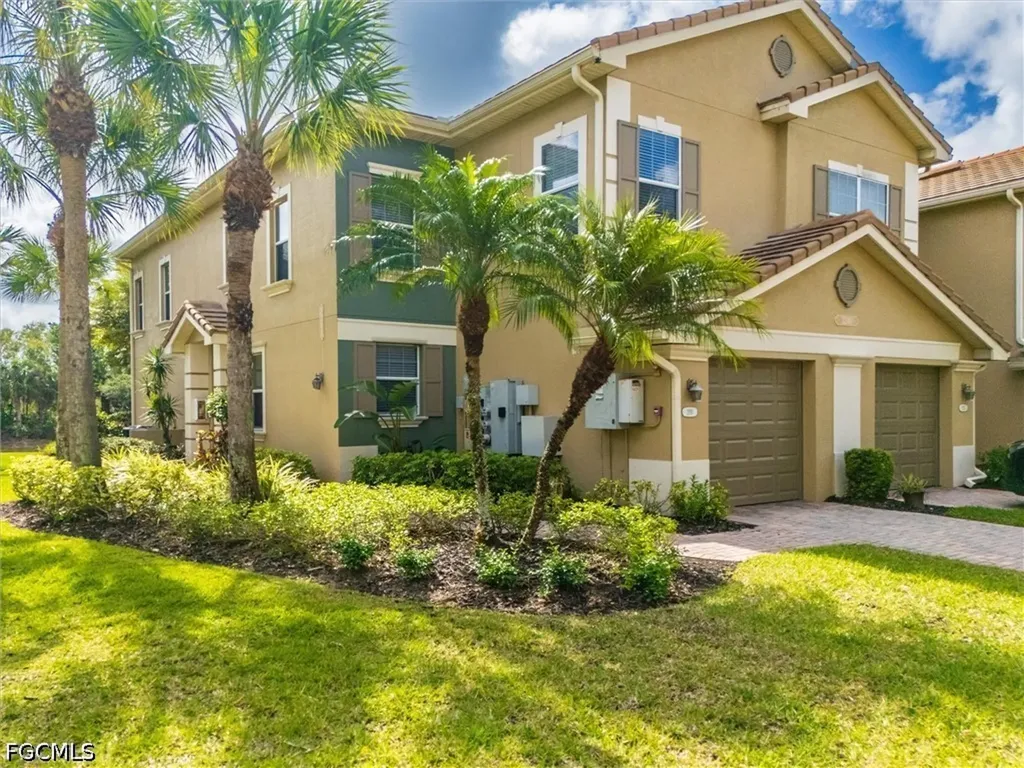 3240 Cottonwood Bend Fort Myers FL 33905