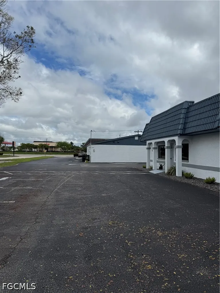 3403 Hancock Bridge Parkway North Fort Myers FL 33903