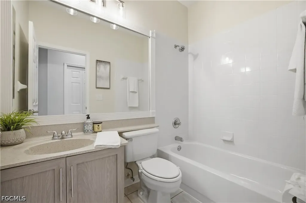 11334 Lakeland Circle Fort Myers FL 33913