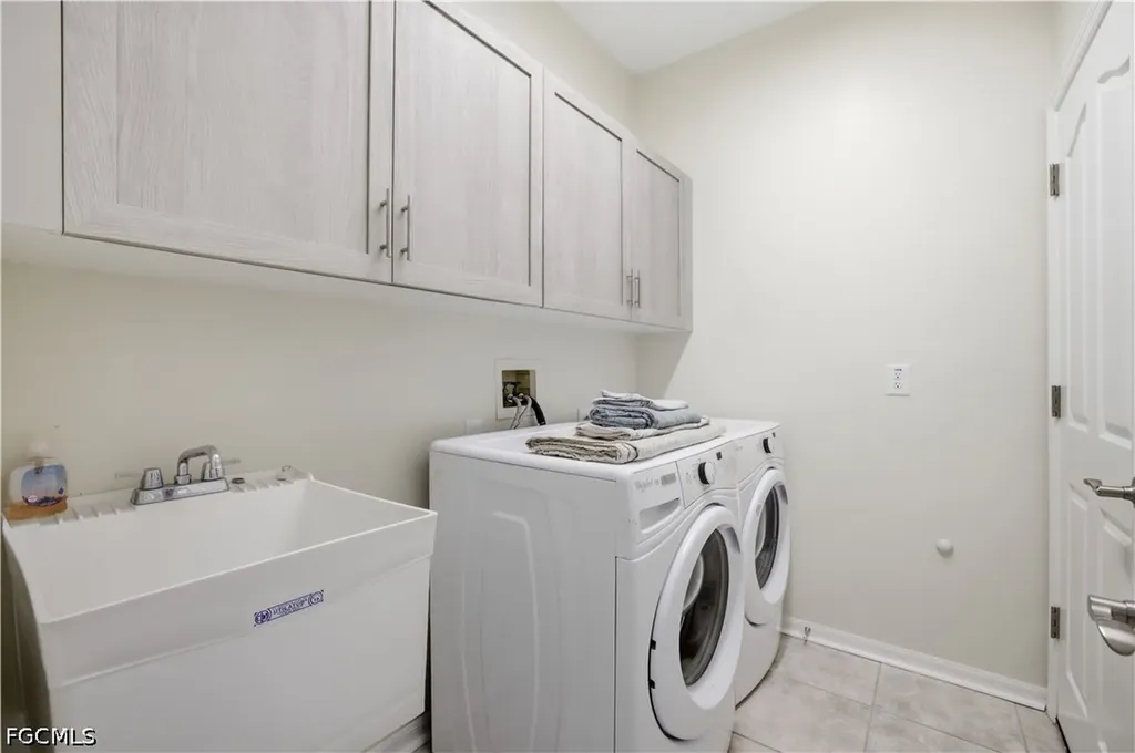 11334 Lakeland Circle Fort Myers FL 33913