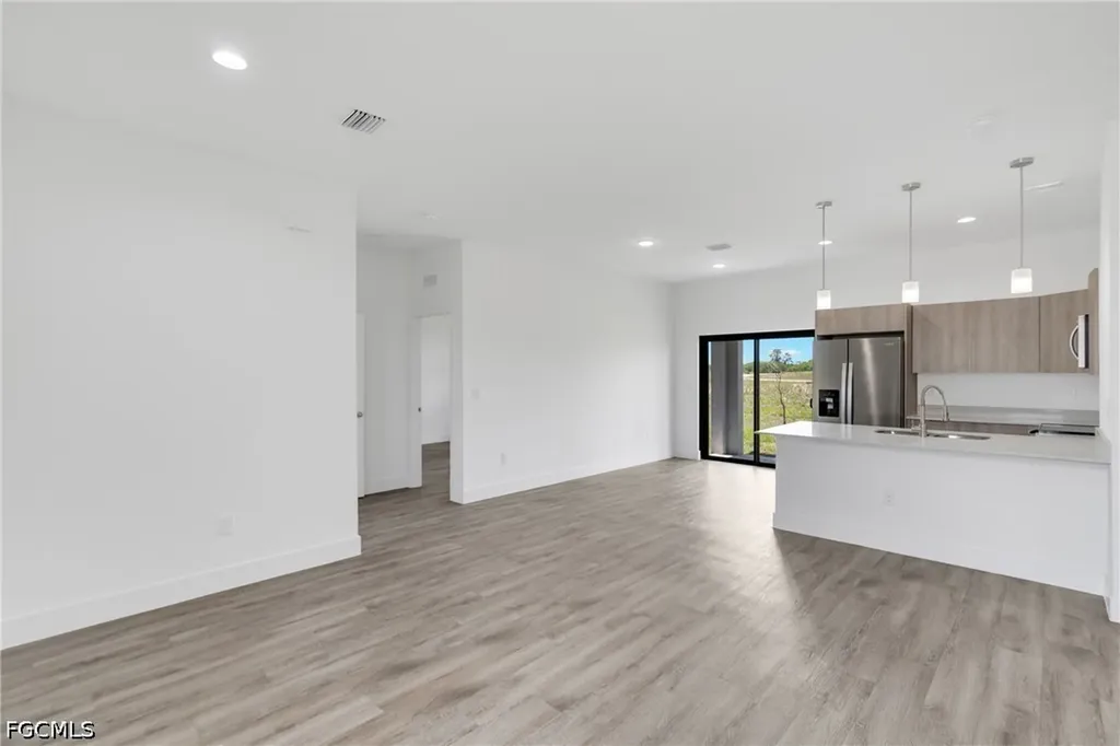 7010 S Rich Court Labelle FL 33935