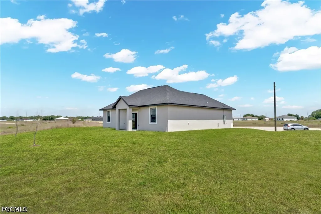 7010 S Rich Court Labelle FL 33935
