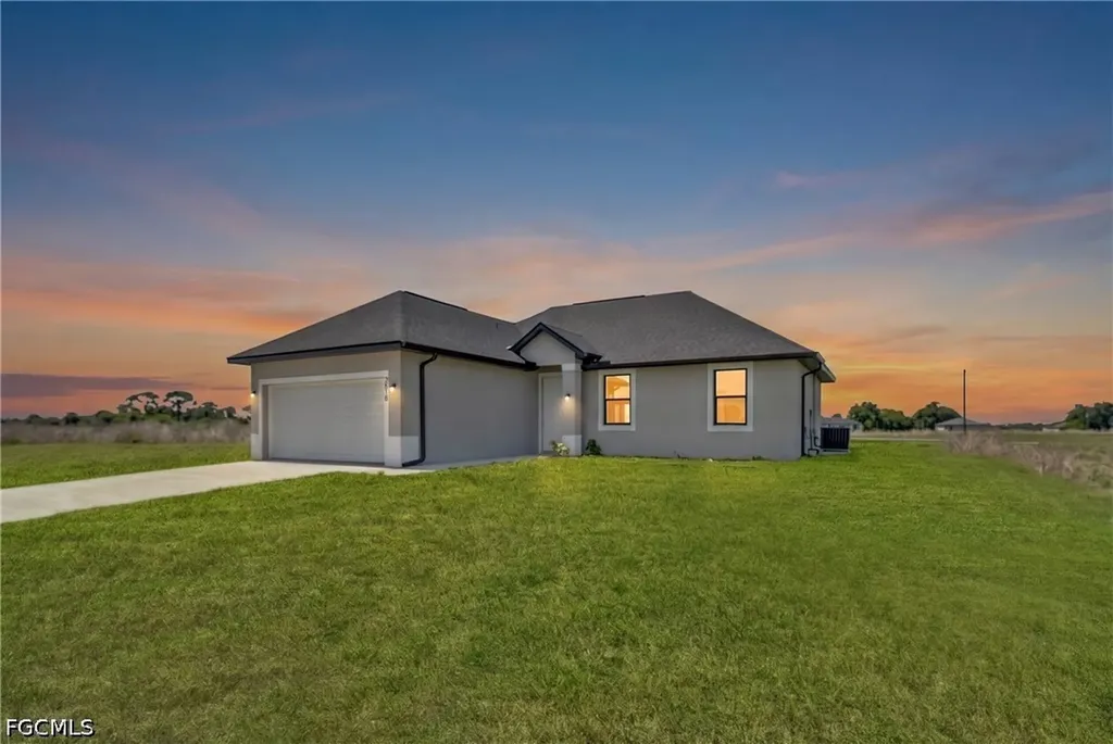 7010 S Rich Court Labelle FL 33935