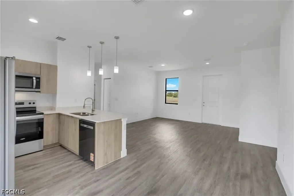 7010 S Rich Court Labelle FL 33935