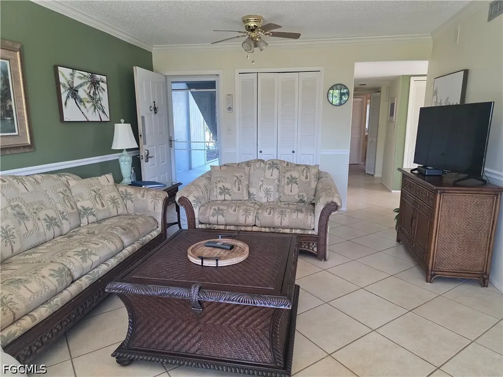 7105 Quail Run Court W Fort Myers FL 33908