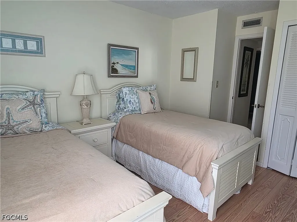 7105 Quail Run Court W Fort Myers FL 33908