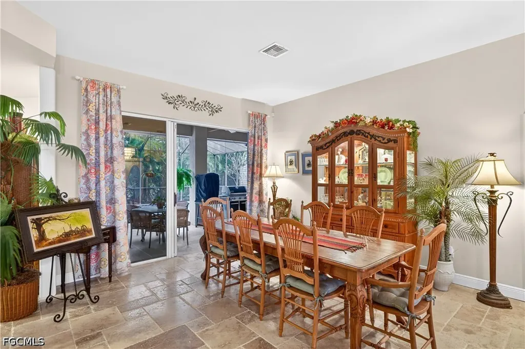 3605 SW 5th Street Cape Coral FL 33991