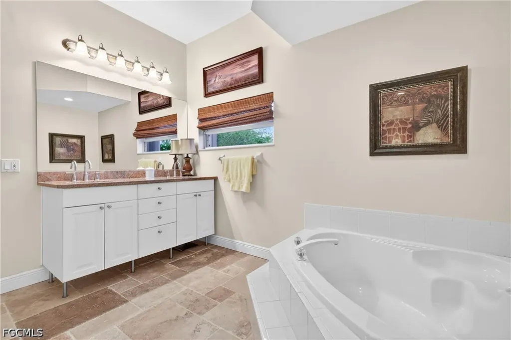 3605 SW 5th Street Cape Coral FL 33991
