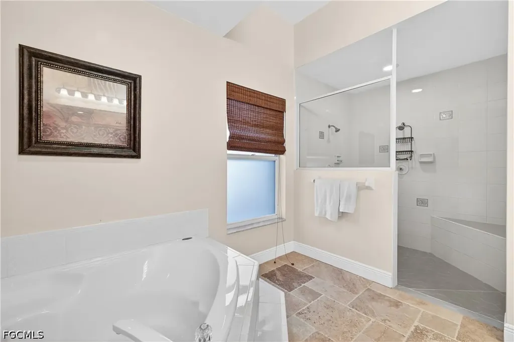 3605 SW 5th Street Cape Coral FL 33991
