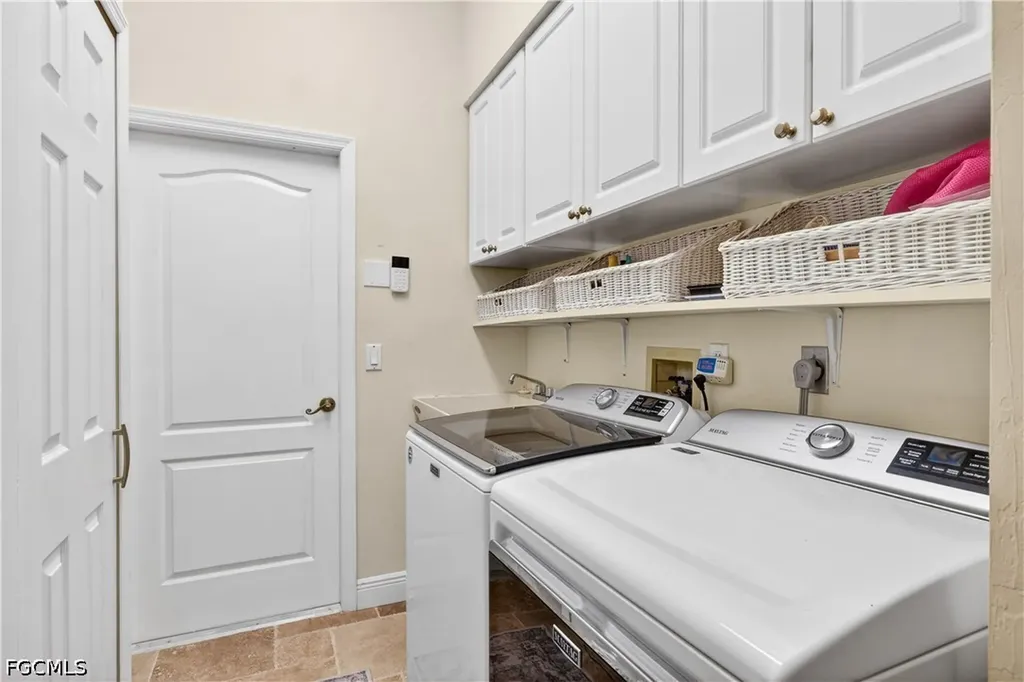 3605 SW 5th Street Cape Coral FL 33991