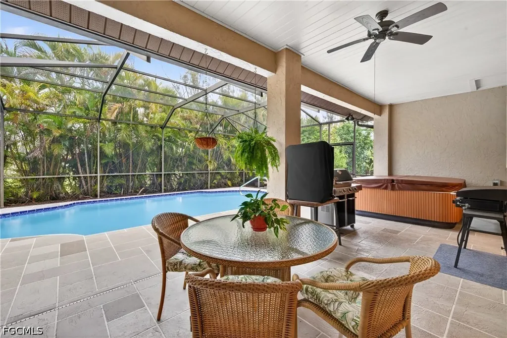 3605 SW 5th Street Cape Coral FL 33991