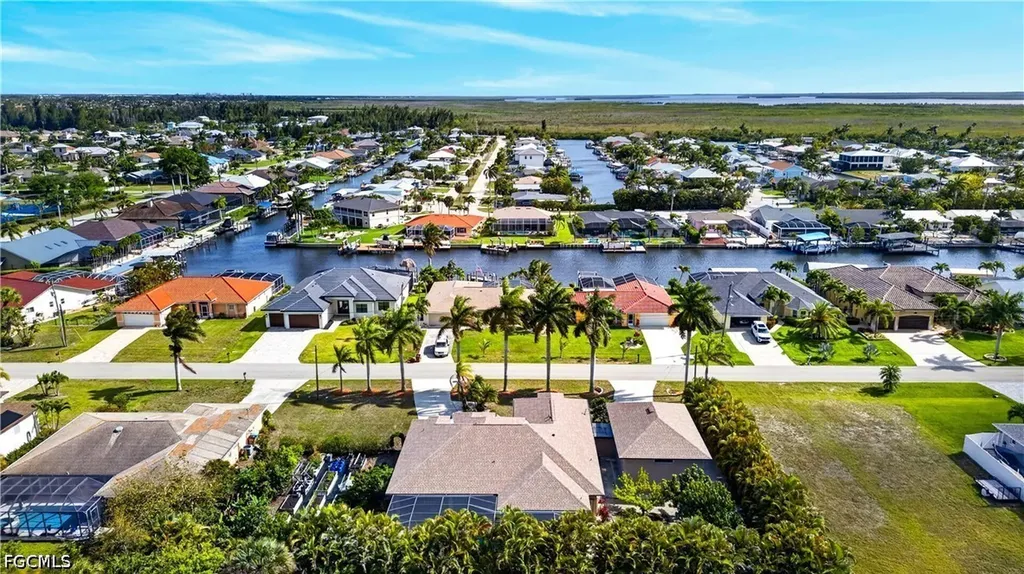 3605 SW 5th Street Cape Coral FL 33991