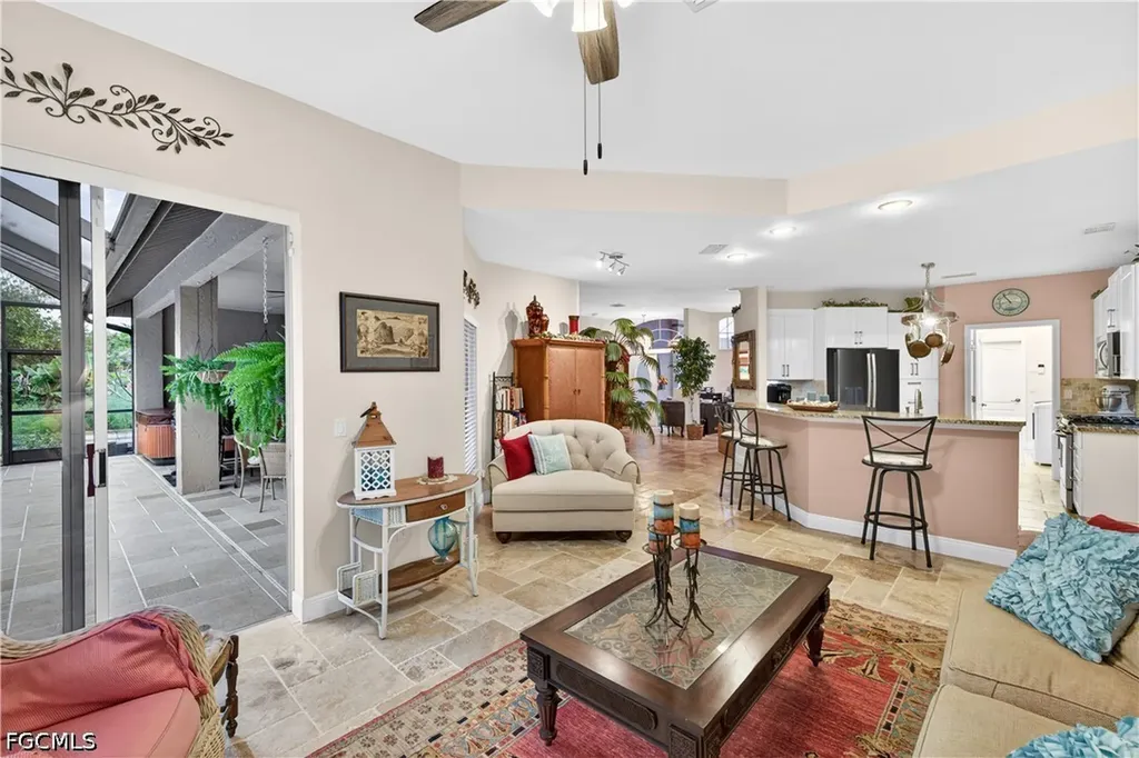 3605 SW 5th Street Cape Coral FL 33991