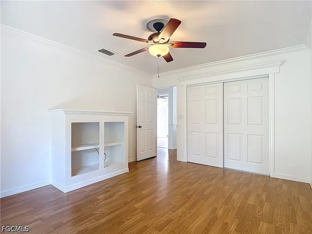 4293 Island Circle Fort Myers FL 33919