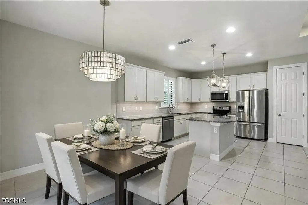 15720 Angelica Drive Alva FL 33920