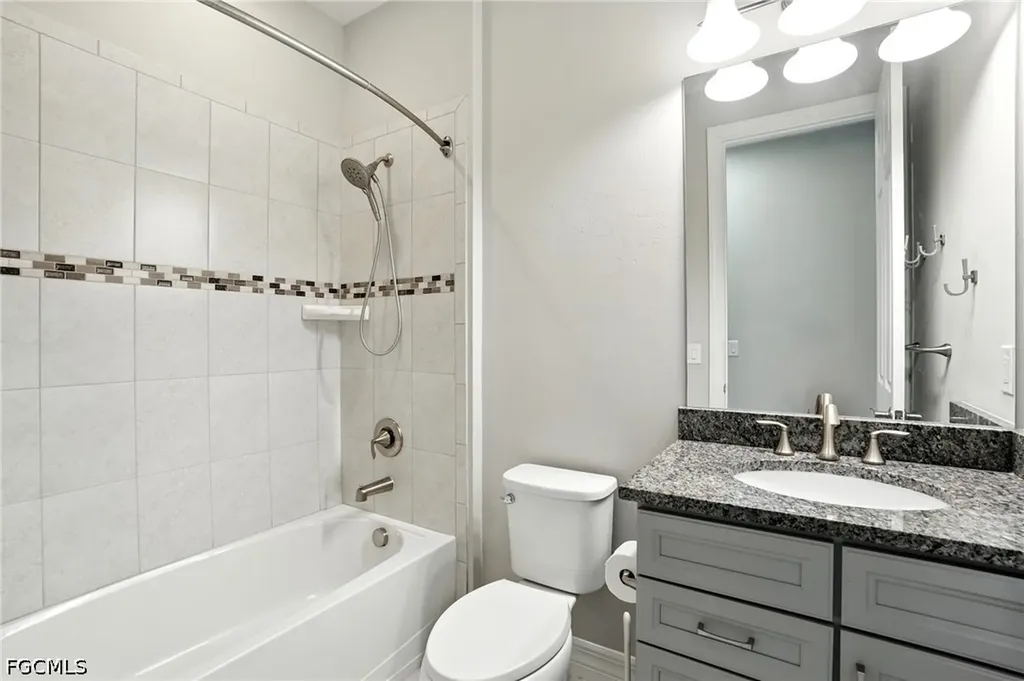 15720 Angelica Drive Alva FL 33920