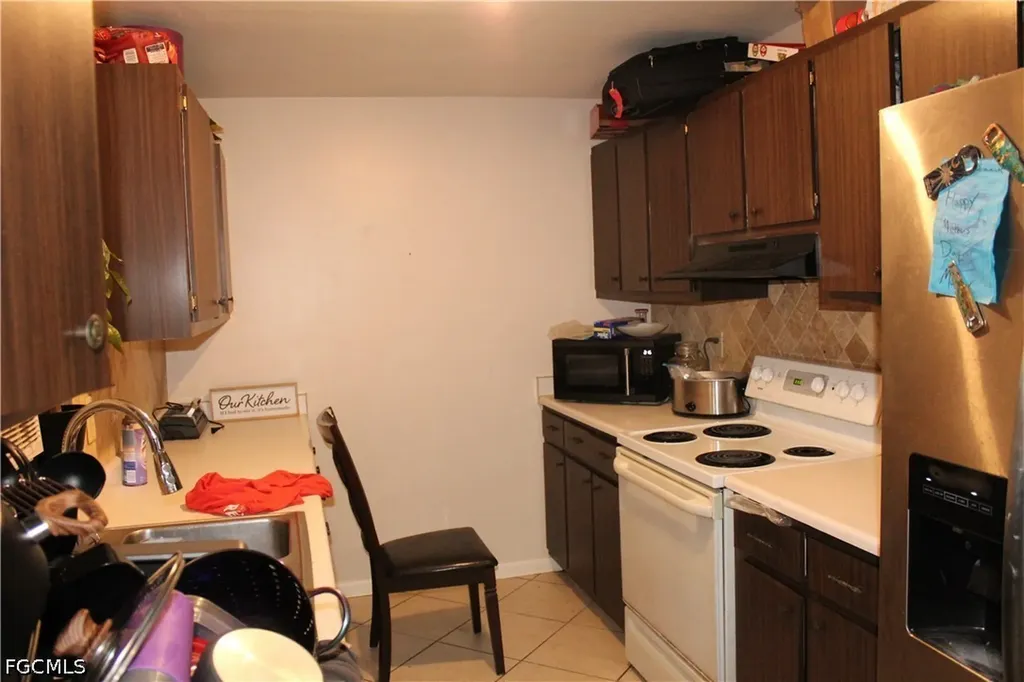 2616 SE 16th Place Cape Coral FL 33904