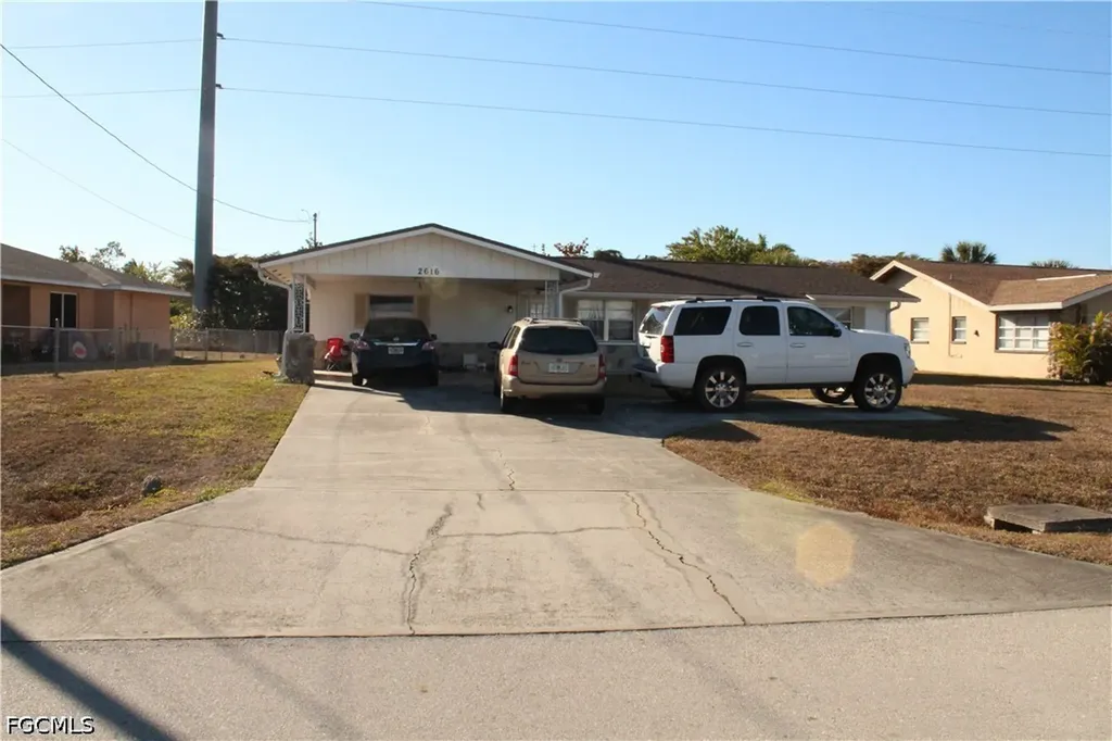 2616 SE 16th Place Cape Coral FL 33904