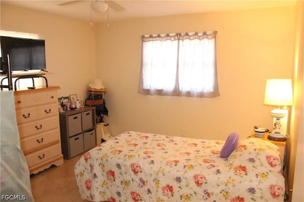 2616 SE 16th Place Cape Coral FL 33904