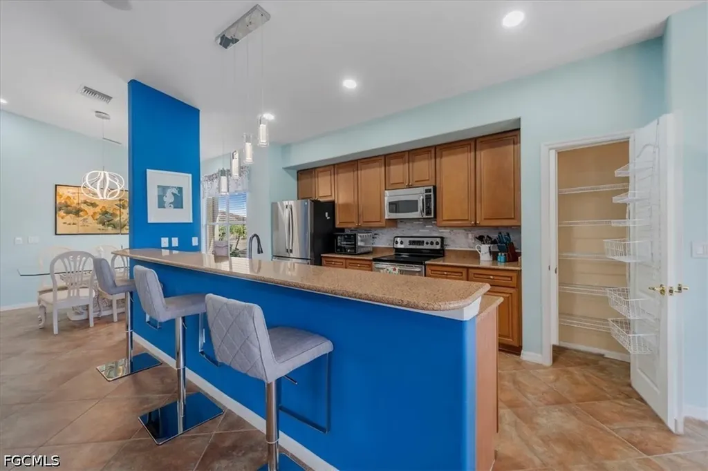 3160 Sea Trawler Bend North Fort Myers FL 33903