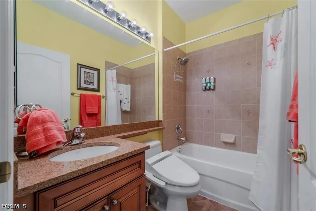3160 Sea Trawler Bend North Fort Myers FL 33903