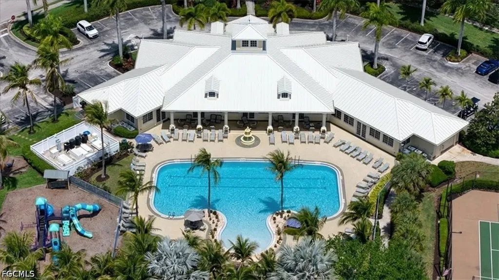 3160 Sea Trawler Bend North Fort Myers FL 33903