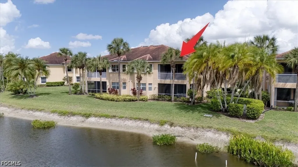 3160 Sea Trawler Bend North Fort Myers FL 33903