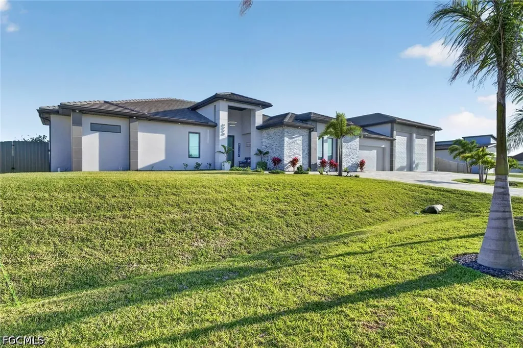 3224 NW 21st Street Cape Coral FL 33993