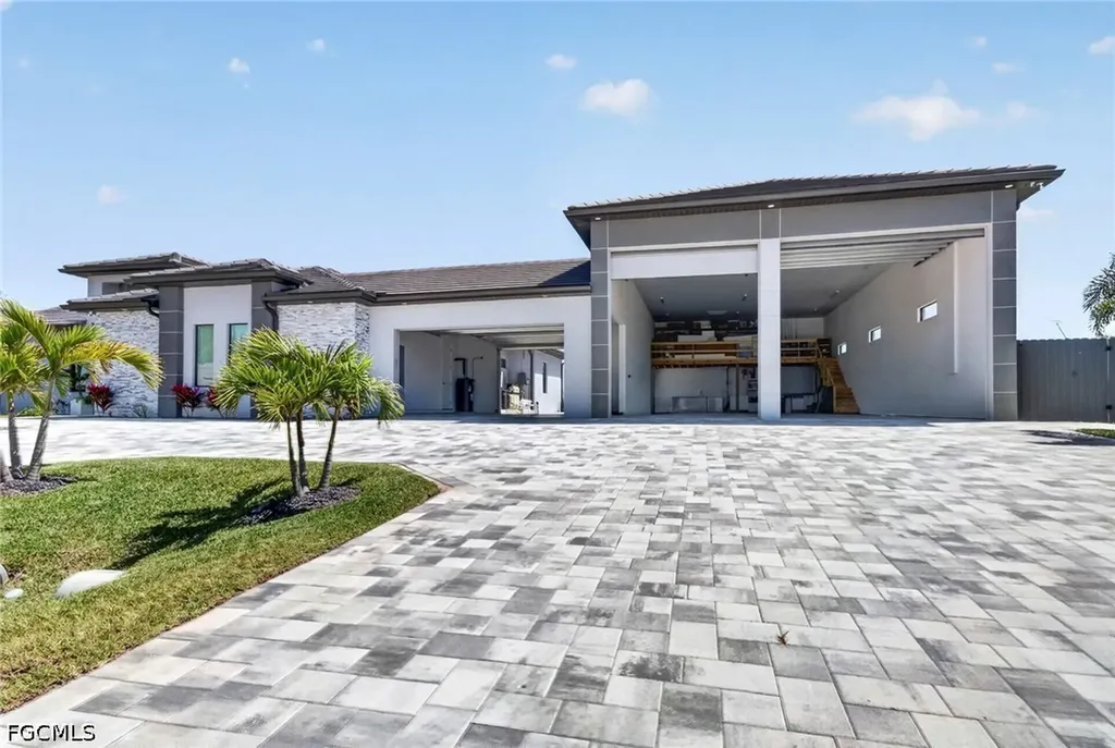 3224 NW 21st Street Cape Coral FL 33993