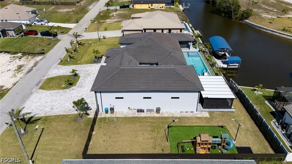 3224 NW 21st Street Cape Coral FL 33993
