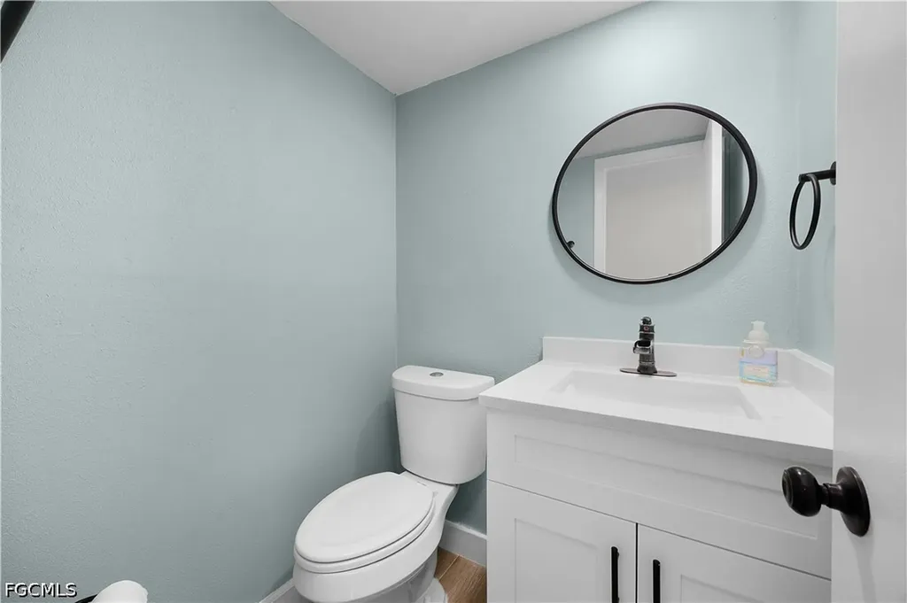 1470 Park Shore Circle Fort Myers FL 33901