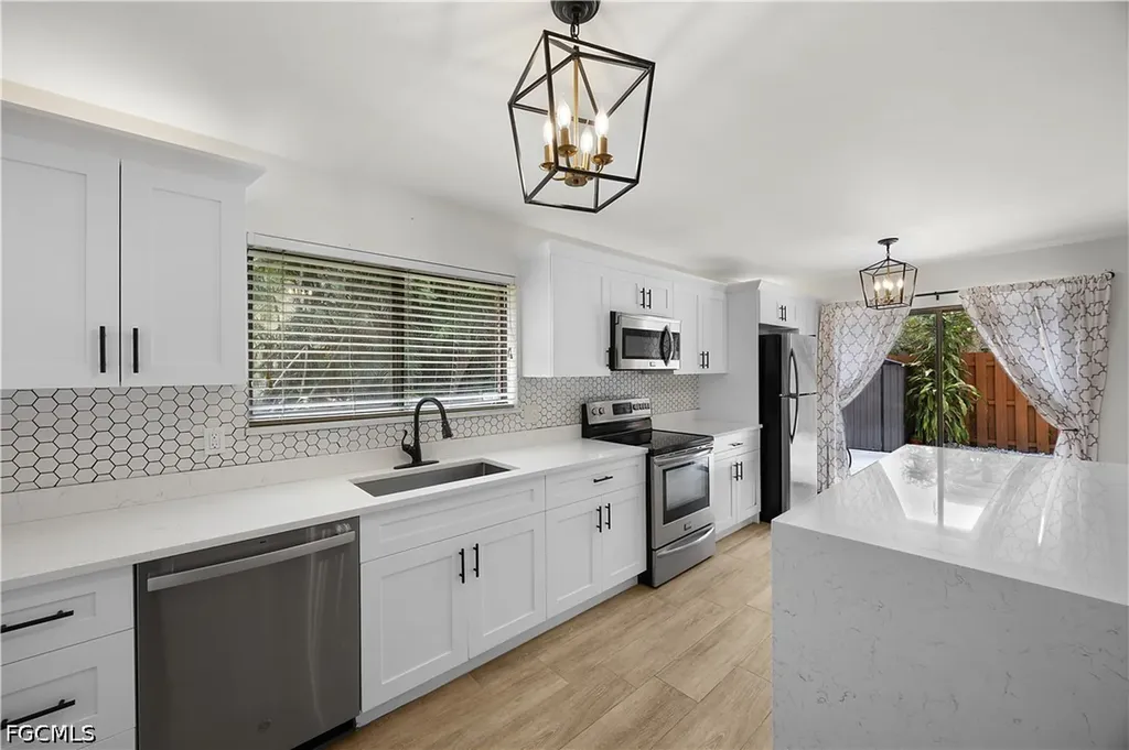 1470 Park Shore Circle Fort Myers FL 33901