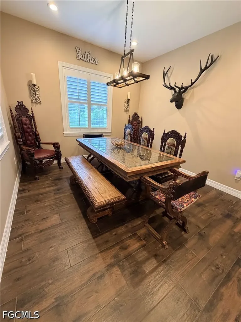 190 2nd Street SE Naples FL 34117