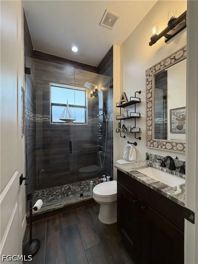 190 2nd Street SE Naples FL 34117