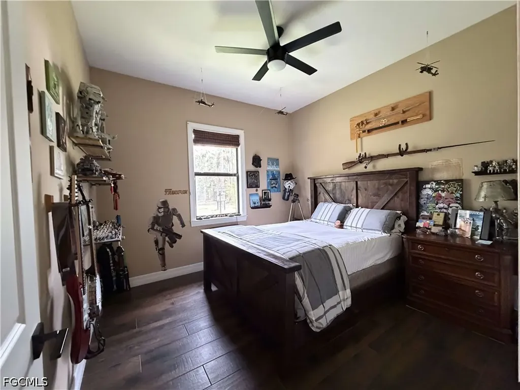 190 2nd Street SE Naples FL 34117