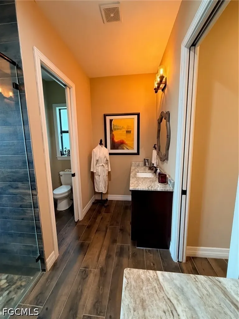 190 2nd Street SE Naples FL 34117