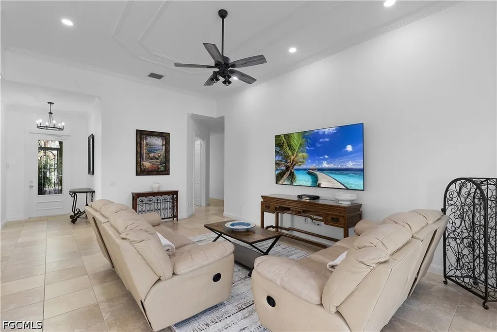 7983 Valentina Court Naples FL 34114