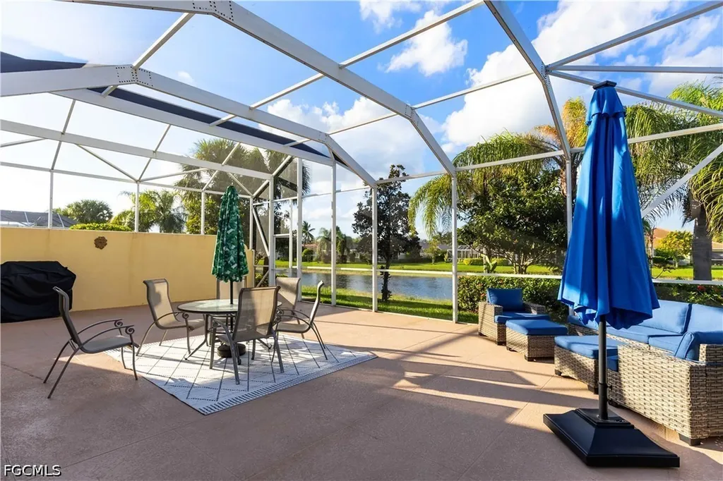 7983 Valentina Court Naples FL 34114